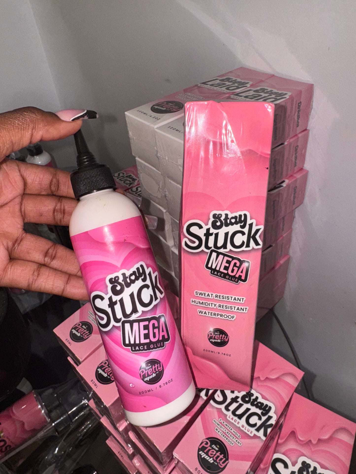 ‘STAY STUCK MEGA’ Lace Glue - 200ml